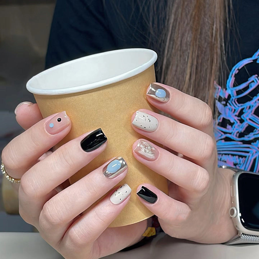 Elegant Minimalist Press-On Nail Set (24pcs) (DESIGN 7548)