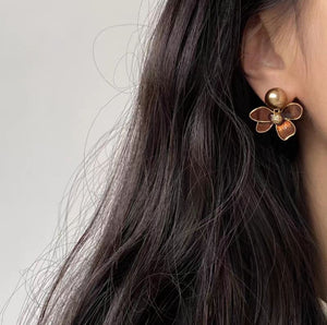 Amazing Korean Jewelry For Women (DESIGN 2106)