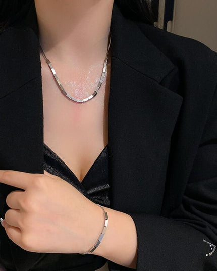 Amazing Korean Jewelry For Women (DESIGN 2182)
