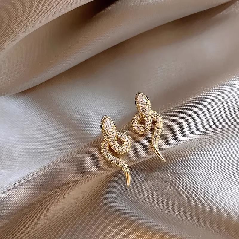 Amazing Korean Jewelry For Women (DESIGN 2147)