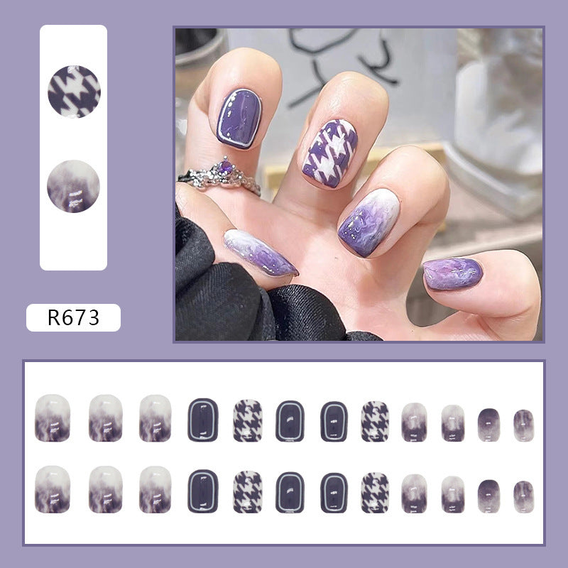 Elegant Minimalist Press-On Nail Set (24pcs) (DESIGN 7370)