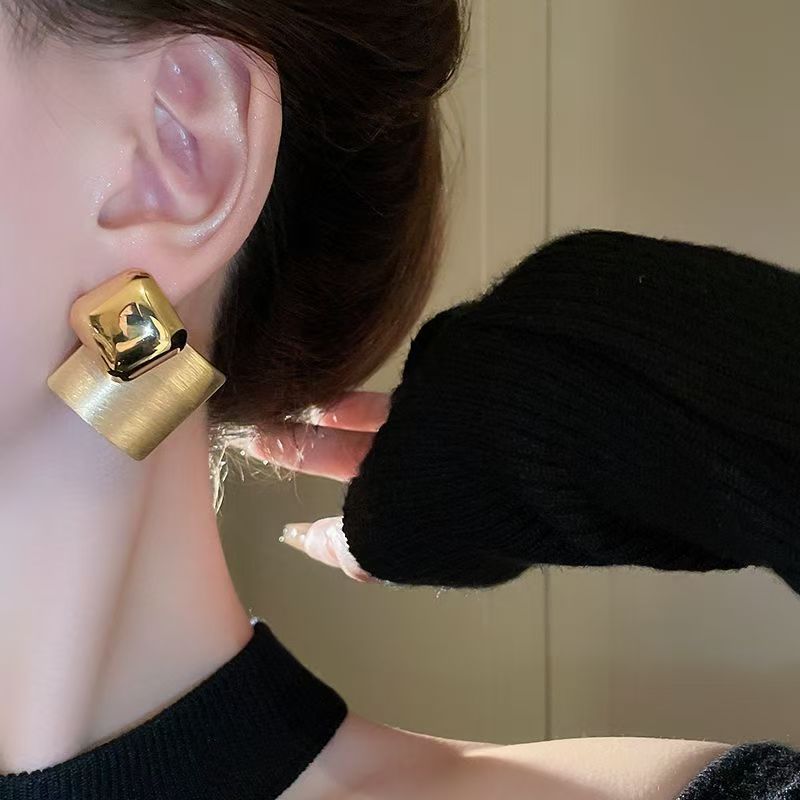 Amazing Korean Jewelry For Women (DESIGN 2158)