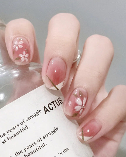 Elegant Minimalist Press-On Nail Set (24pcs) (DESIGN 7412)