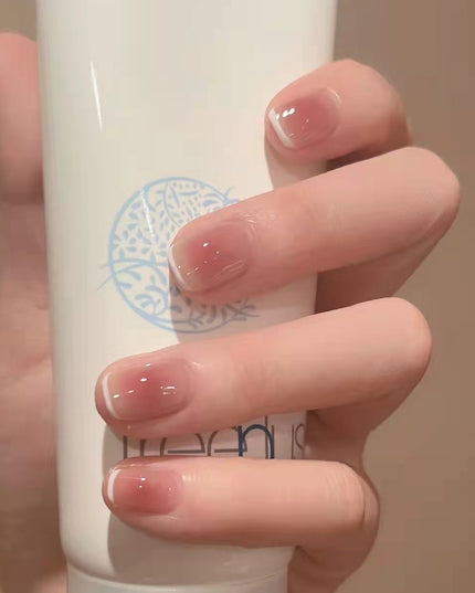 Elegant Minimalist Press-On Nail Set (24pcs) (DESIGN 7410)