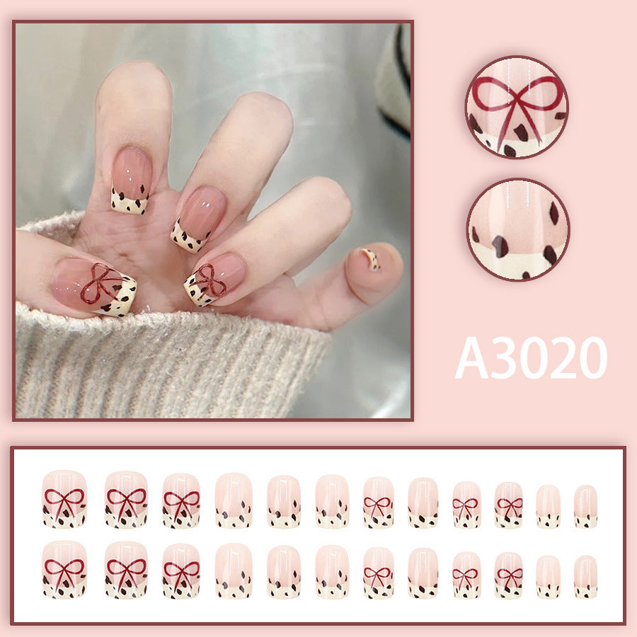 Elegant Minimalist Press-On Nail Set (24pcs) (DESIGN 7558)