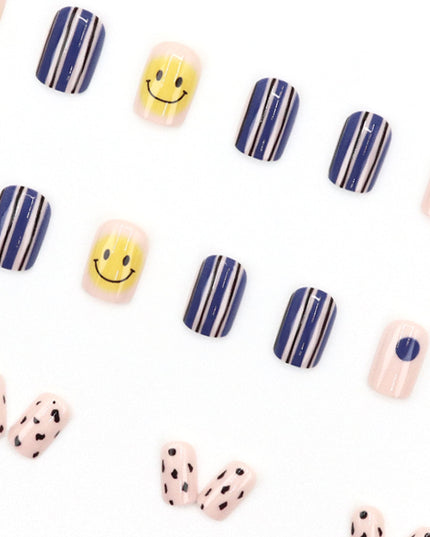 Elegant Minimalist Press-On Nail Set (24pcs) (DESIGN 7606)