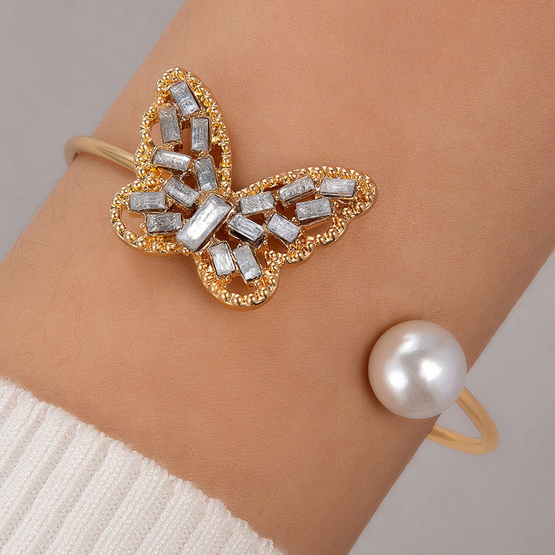 Amazing Korean Jewelry For Women (DESIGN 2094)