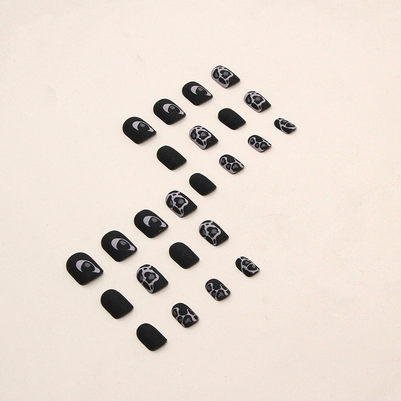 Elegant Minimalist Press-On Nail Set (24pcs) (DESIGN 7347)