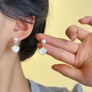 Amazing Korean Jewelry For Women (DESIGN 2121)