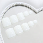 Elegant Minimalist Press-On Nail Set (24pcs) (DESIGN 7488)