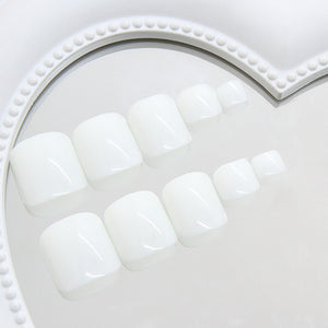 Elegant Minimalist Press-On Nail Set (24pcs) (DESIGN 7488)