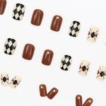 Elegant Minimalist Press-On Nail Set (24pcs) (DESIGN 7556)