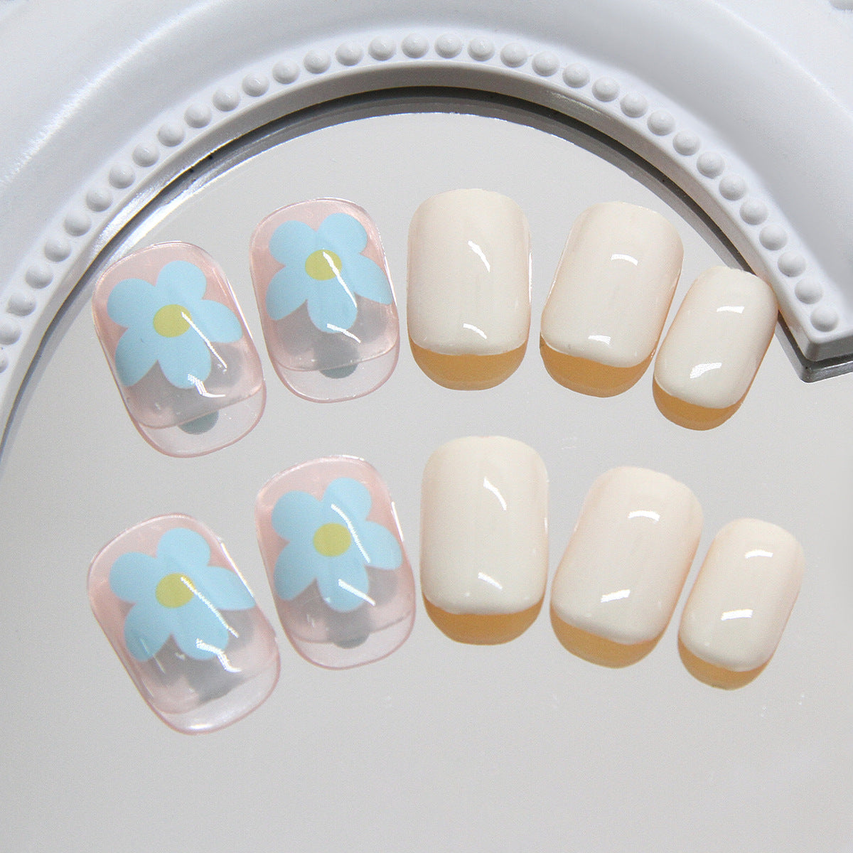 Elegant Minimalist Press-On Nail Set (24pcs) (DESIGN 7444)