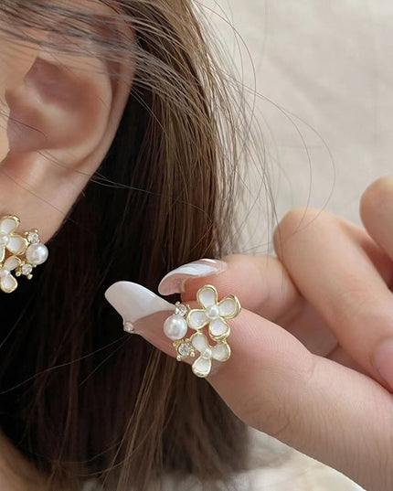 Amazing Korean Jewelry For Women (DESIGN 2130)