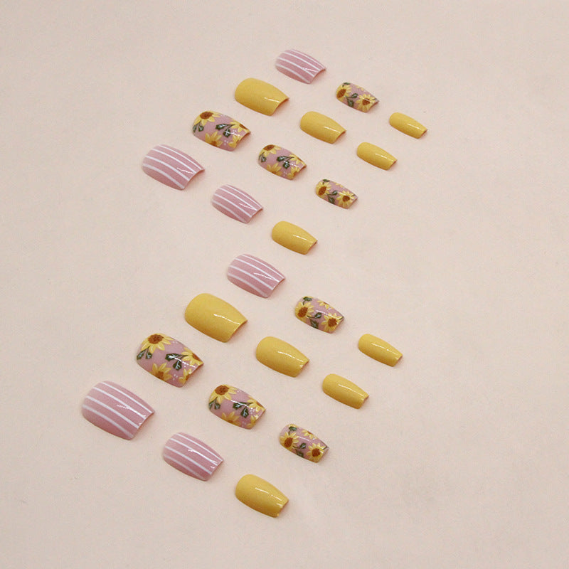 Elegant Minimalist Press-On Nail Set (24pcs) (DESIGN 7389)