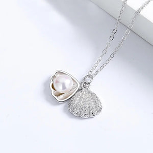 Amazing Korean Necklace For Women (DESIGN 4001)