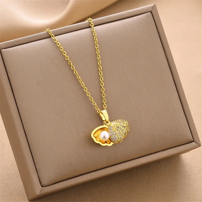 Amazing Korean Necklace For Women (DESIGN 4002)