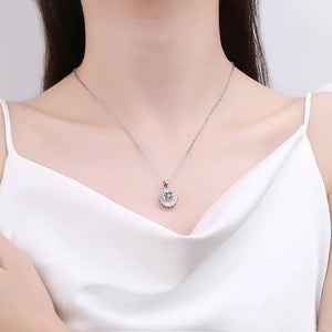 Amazing Korean Necklace For Women (DESIGN 4017)