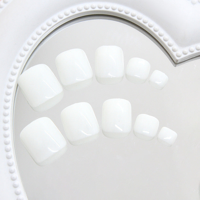 Elegant Minimalist Press-On Nail Set (24pcs) (DESIGN 7488)