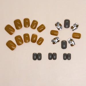 Elegant Minimalist Press-On Nail Set (24pcs) (DESIGN 7396)