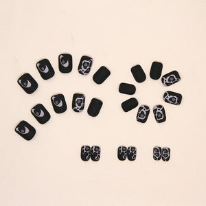 Elegant Minimalist Press-On Nail Set (24pcs) (DESIGN 7347)