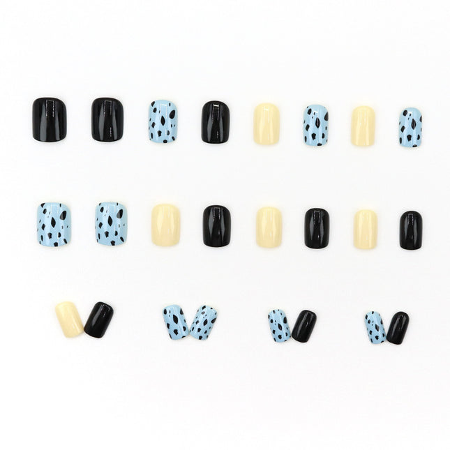 Elegant Minimalist Press-On Nail Set (24pcs) (DESIGN 7561)