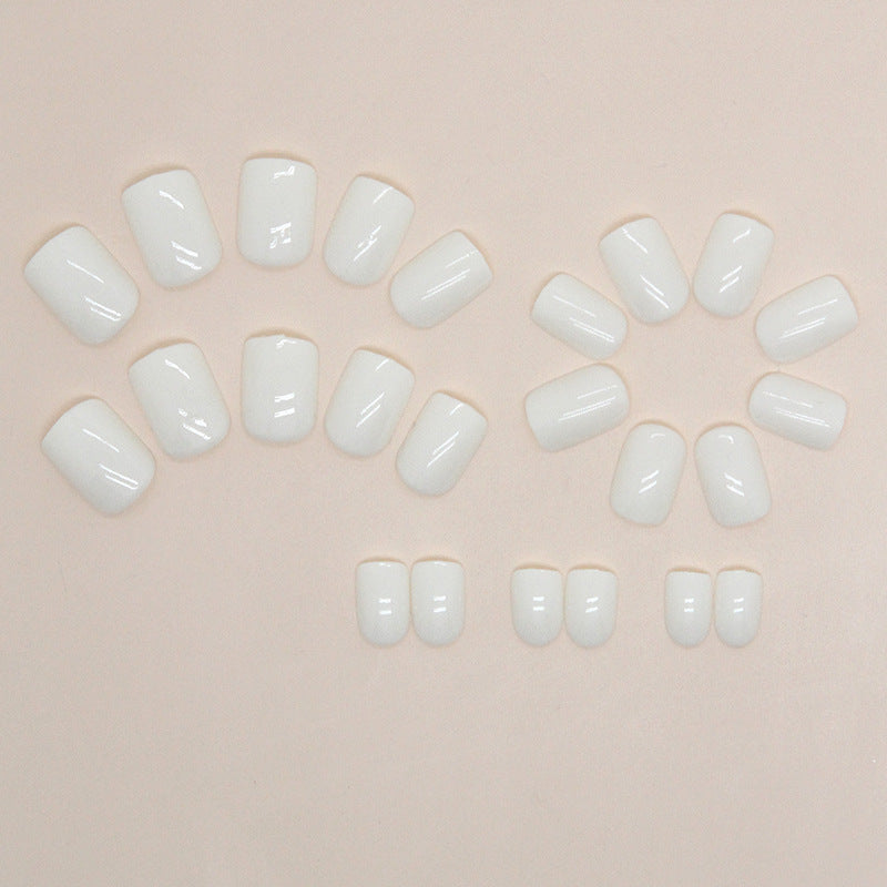 Elegant Minimalist Press-On Nail Set (24pcs) (DESIGN 7380)