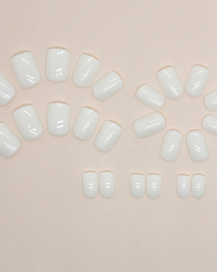 Elegant Minimalist Press-On Nail Set (24pcs) (DESIGN 7380)