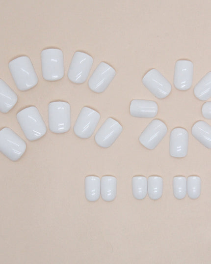 Elegant Minimalist Press-On Nail Set (24pcs) (DESIGN 7469)