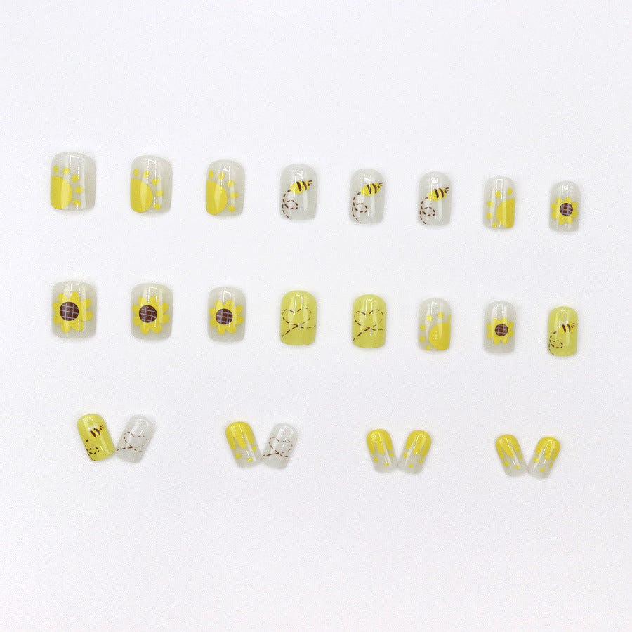 Elegant Minimalist Press-On Nail Set (24pcs) (DESIGN 7646)