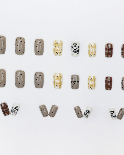 Elegant Minimalist Press-On Nail Set (24pcs) (DESIGN 7638)