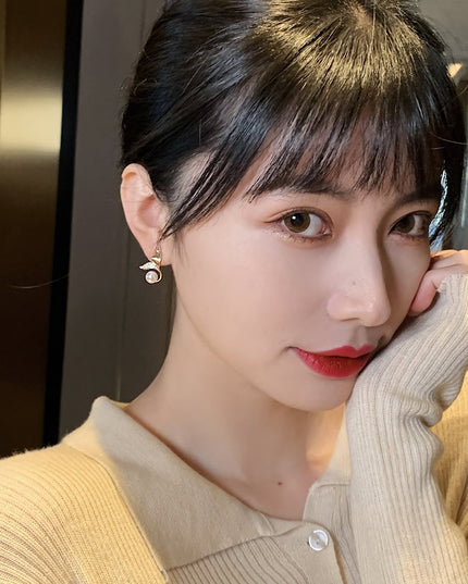 Amazing Korean Jewelry For Women (DESIGN 2111)
