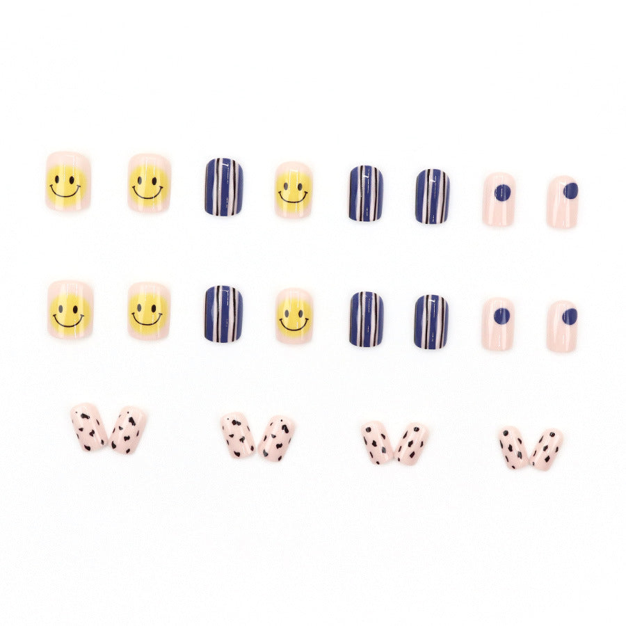 Elegant Minimalist Press-On Nail Set (24pcs) (DESIGN 7606)