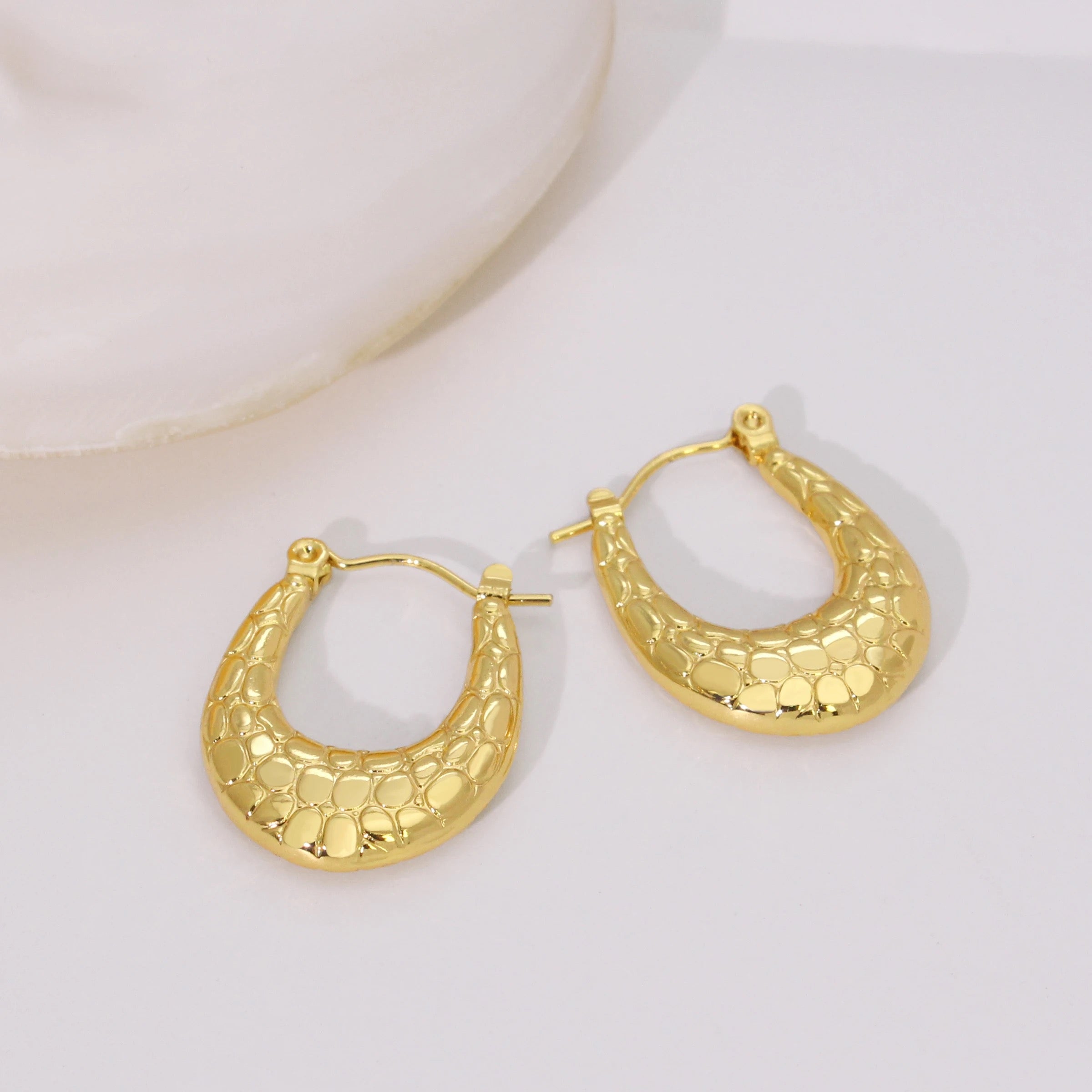 Anti Tarnish Korean Jewelry For Women (DESIGN 5157)