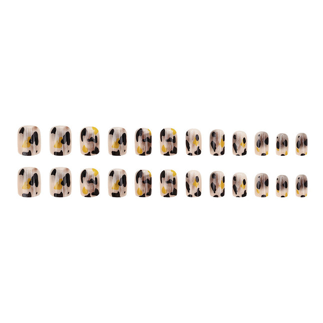 Elegant Minimalist Press-On Nail Set (24pcs) (DESIGN 7591)