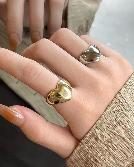 Amazing Korean Jewelry For Women (gold colour only) (DESIGN 6017)