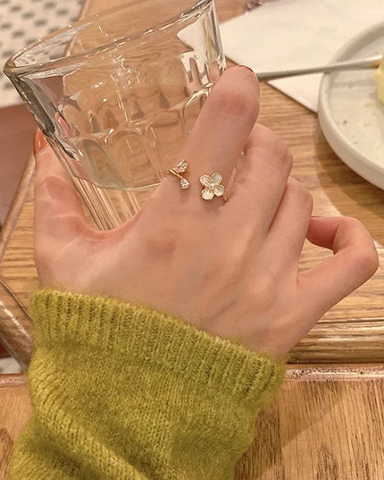 Amazing Korean Jewelry For Women (DESIGN 6050)