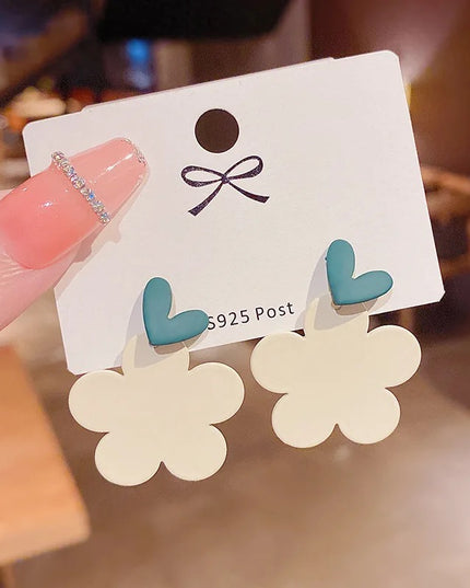 Amazing Korean Jewelry For Women (DESIGN 6123)