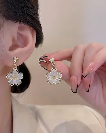 Amazing Korean Jewelry For Women (DESIGN 6184)