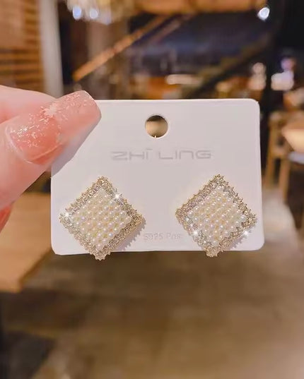 Amazing Korean Jewelry For Women (DESIGN 6206)