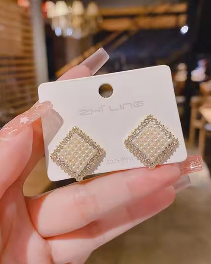 Amazing Korean Jewelry For Women (DESIGN 6206)