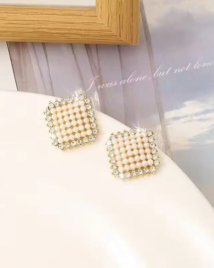 Amazing Korean Jewelry For Women (DESIGN 6206)