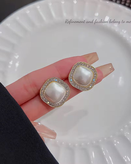 Amazing Korean Jewelry For Women (DESIGN 6221)