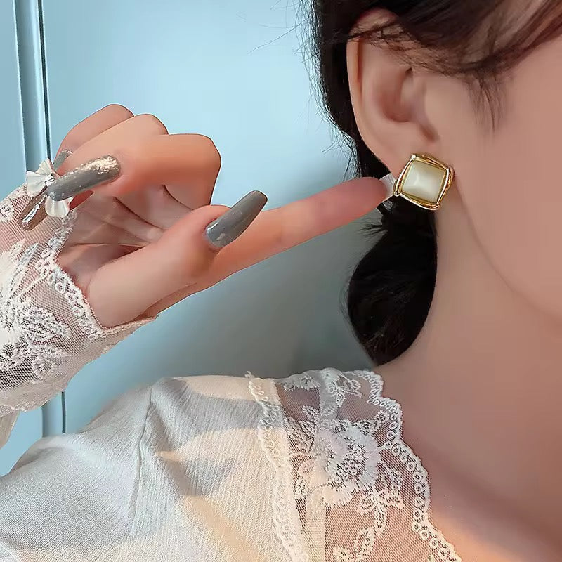 Amazing Korean Jewelry For Women (DESIGN 6228)