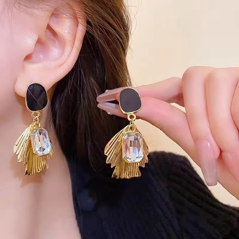 Amazing Korean Jewelry For Women (DESIGN 6231)