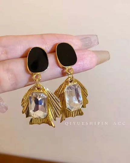 Amazing Korean Jewelry For Women (DESIGN 6231)