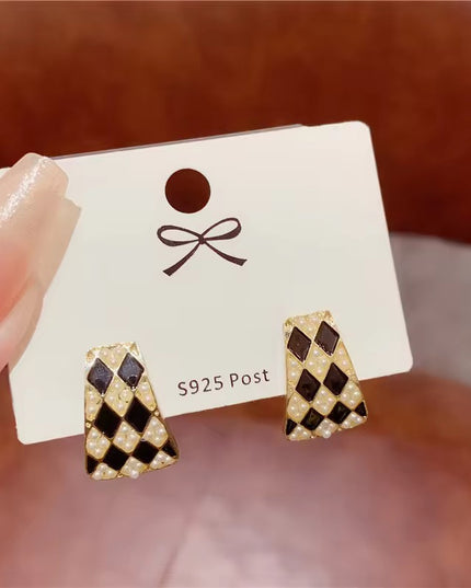 Amazing Korean Jewelry For Women (DESIGN 6233)