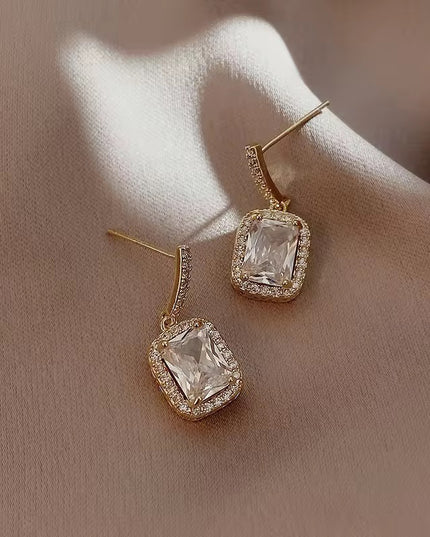 Amazing Korean Jewelry For Women (DESIGN 6251)