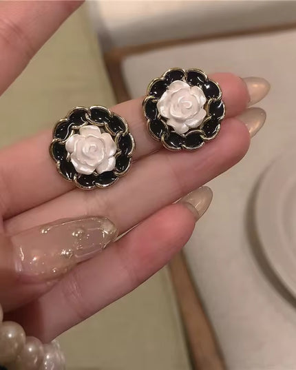 Amazing Korean Jewelry For Women (DESIGN 6264)