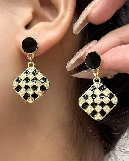 Amazing Korean Jewelry For Women (DESIGN 6319)